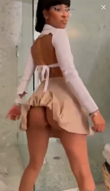 Rubi Rose Show big ass in bath – So hot